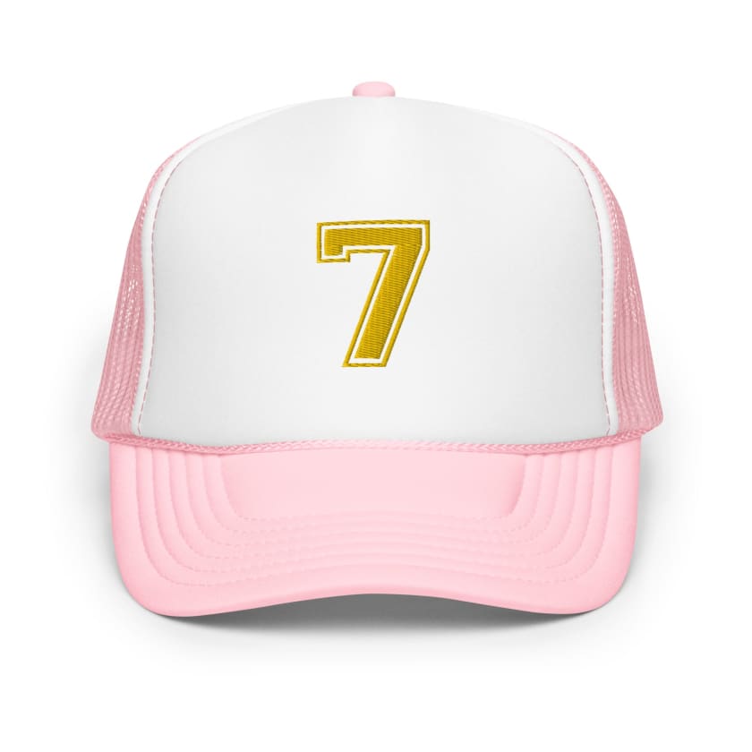 Casquette numéro 7 brodé en mousse