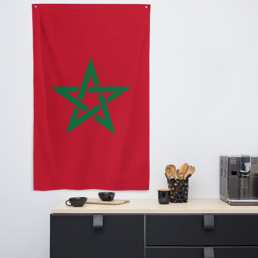 Drapeau rouge étoile verte