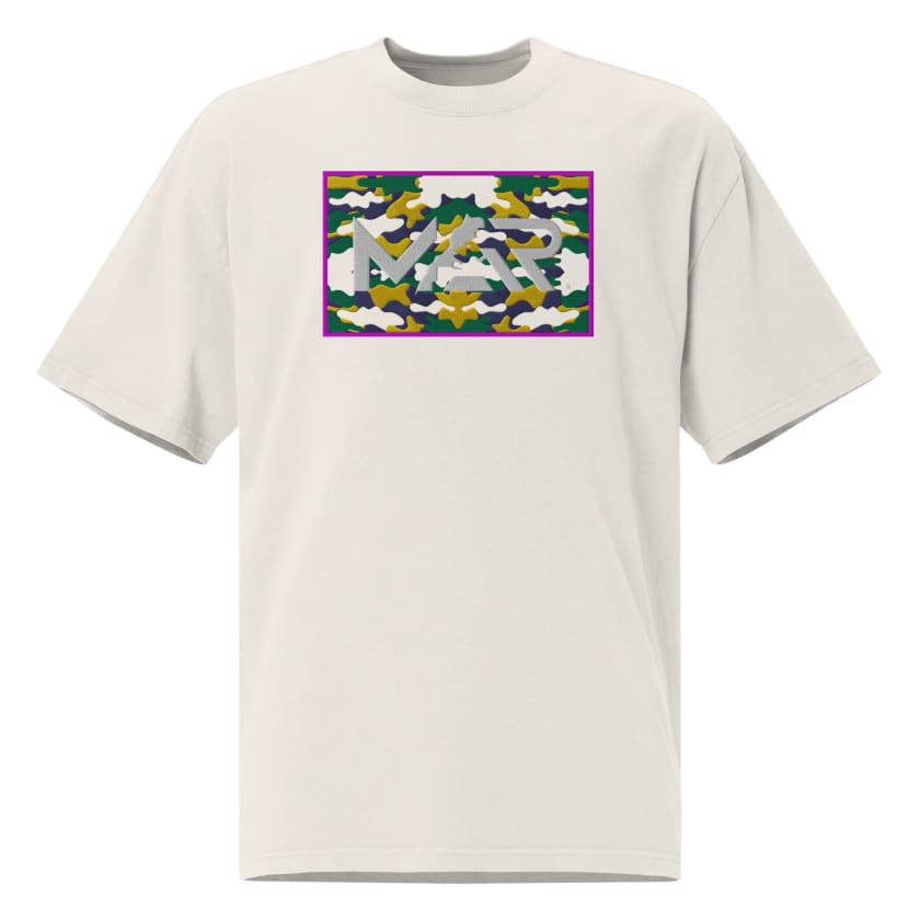 Le t-shirt MAR camou brodé oversize délavé unisexe.